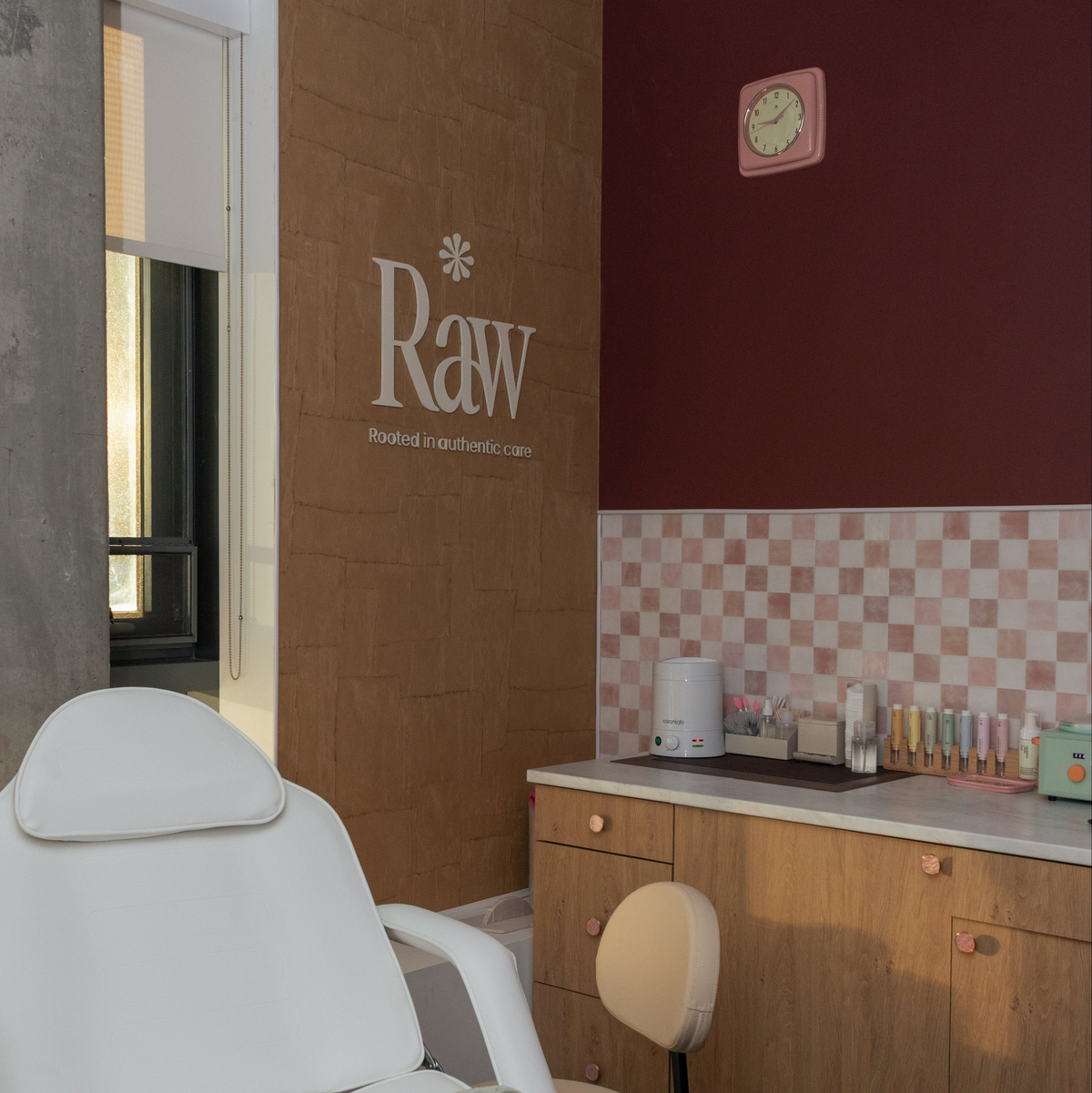Private treatment studio at RAW by Camila